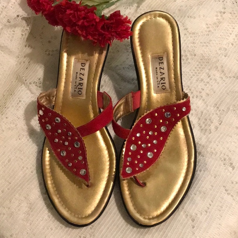 Wear these little red and gold pretties for the Holidays!  By Dezario